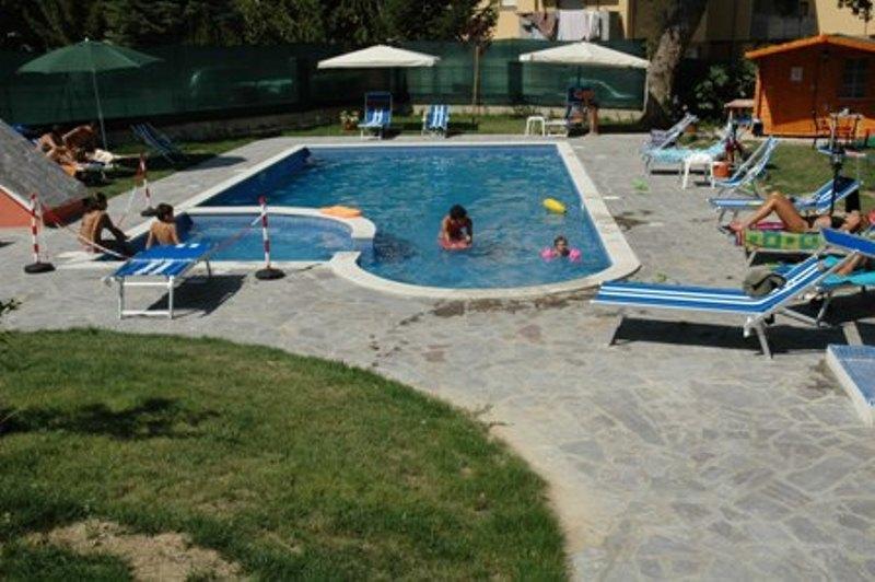 Albergo Montenerone Piobbico Buitenkant foto