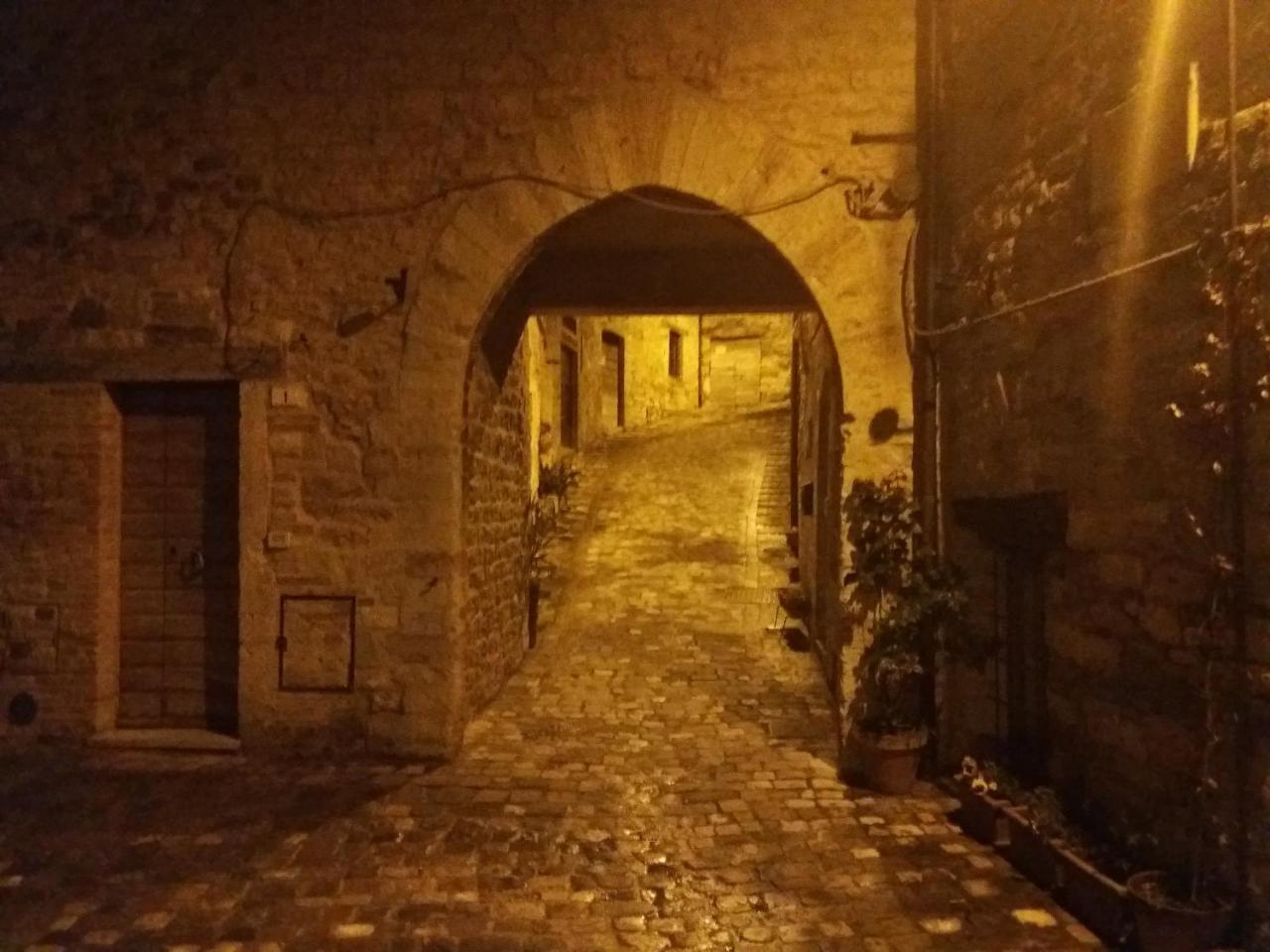 Albergo Montenerone Piobbico Buitenkant foto